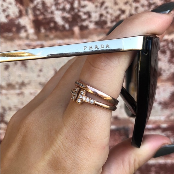 prada sunglasses - Picture 2 of 4